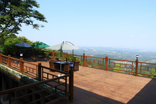 1437464854114618.jpg 露天平臺(tái).JPG
